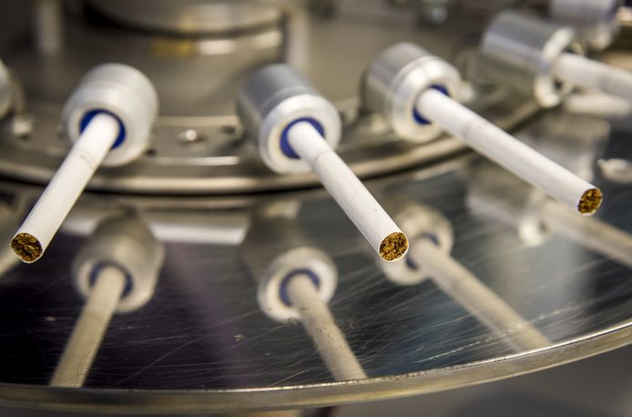 Ministerie in hoger beroep, sigaret blijft voorlopig in de winkel: ‘Het ...