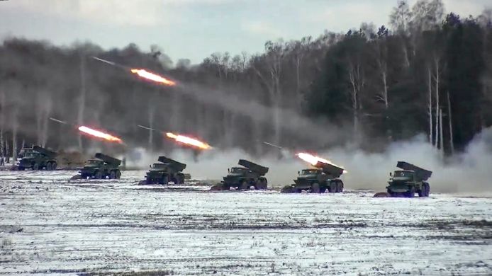 Raketlanceerders aan het werk tijdens militaire oefeningen van het Russische leger in buurland Wit-Rusland.