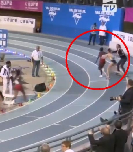 Ongekend! Atlete stopt rondje te vroeg, gaat zelfs zitten maar tekent toch voor beste jaartijd