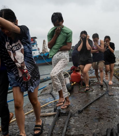 Zeker vijf reddingswerkers gedood in Filipijnen door tyfoon Noru