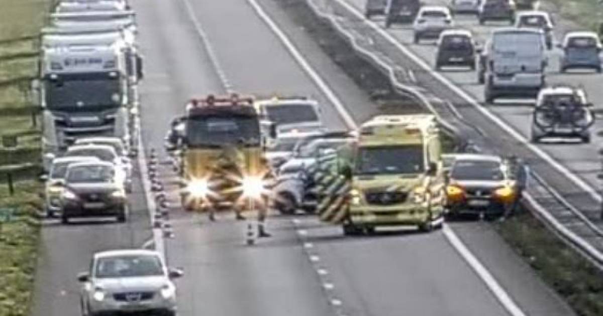 Lange files op A12 en A18 na botsing: weg is inmiddels weer vrij.