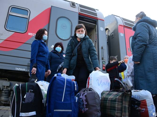Gered op z’n Russisch: burgers uit Marioepol teruggevonden op 10.000 kilometer van huis