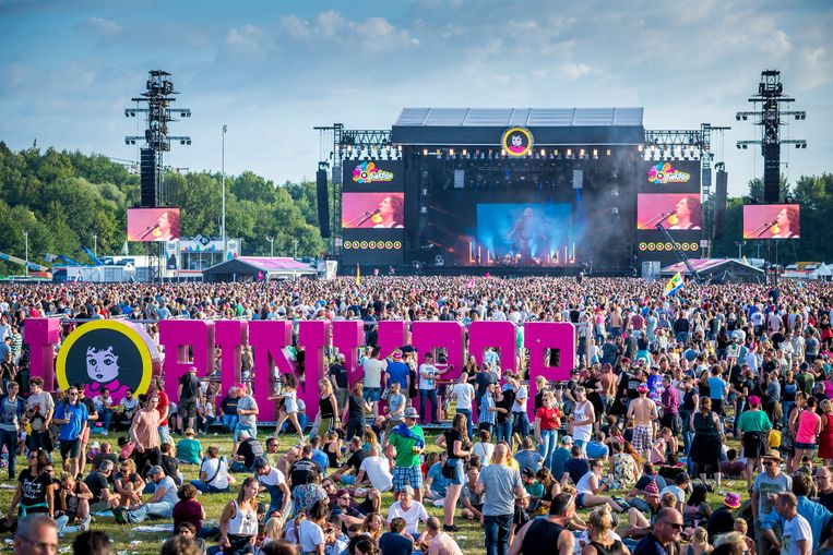 over langst lopende popfestival ter wereld "Bijna