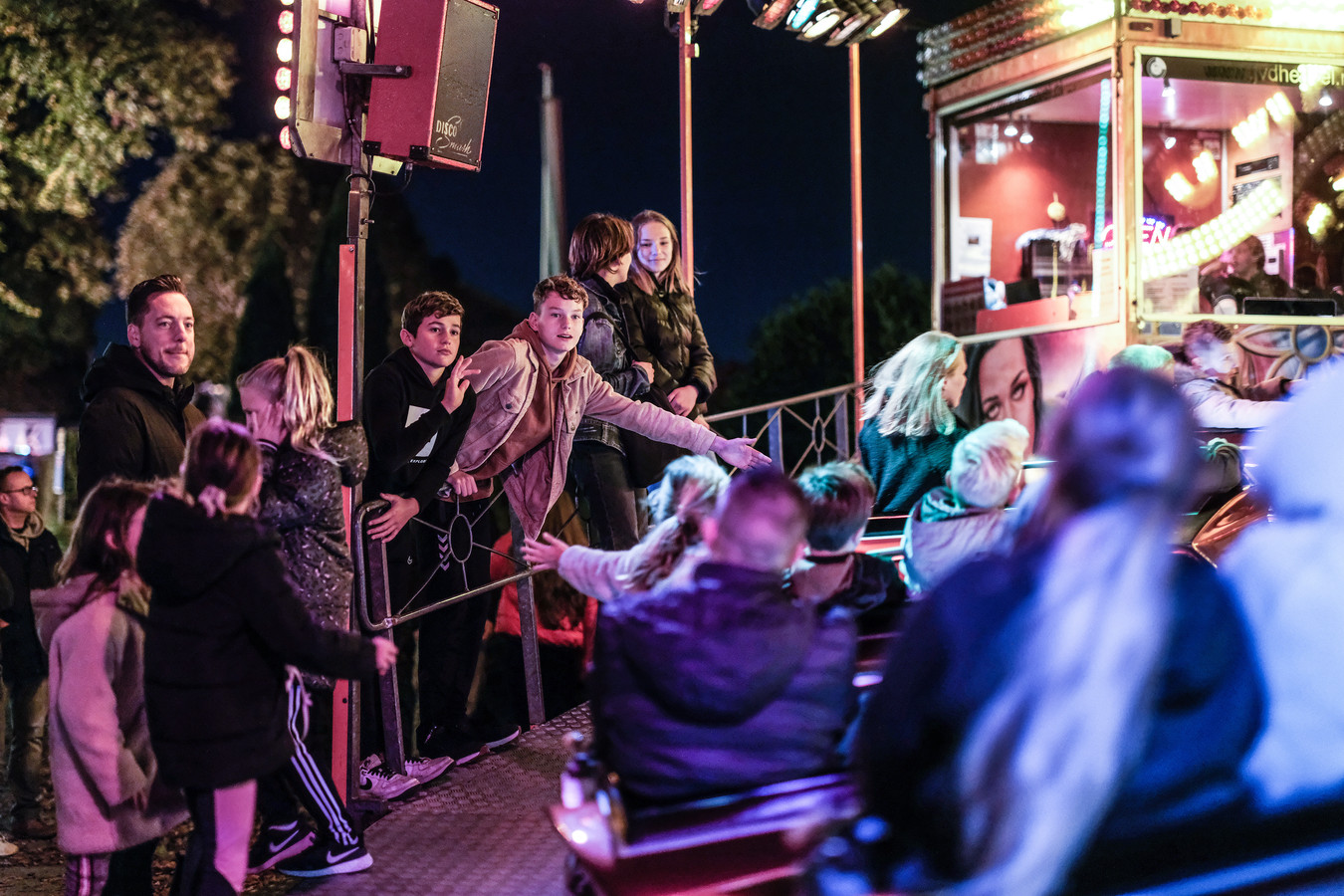 Na de kermis in Westervoort een biertje drinken bij Wieleman het