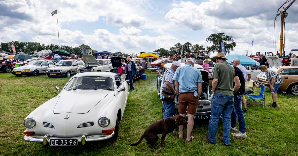 Oldtimers stelen de show in Saasveld