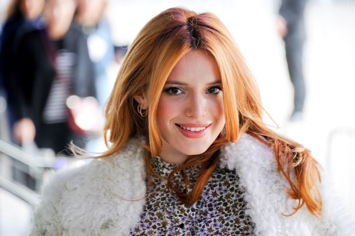 Bella Thorne.