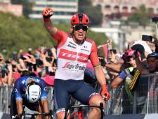 Mads Pedersen wint Giro-rit in Napels na dramatische slotkilometer voor vluchtersduo