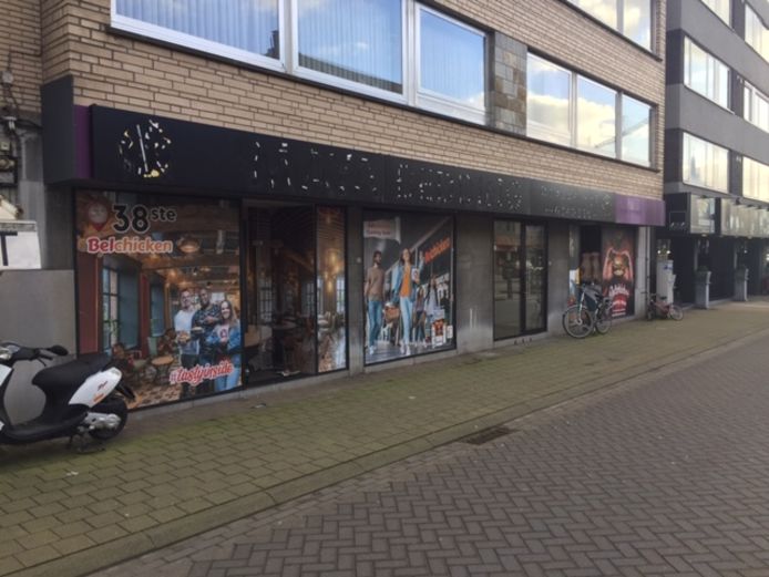 De Belchicken komt in de Kortrijkstraat.