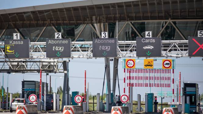 Spookrijder Westerscheldetunnel is 71-jarige vrouw, rijbewijs ingevorderd  