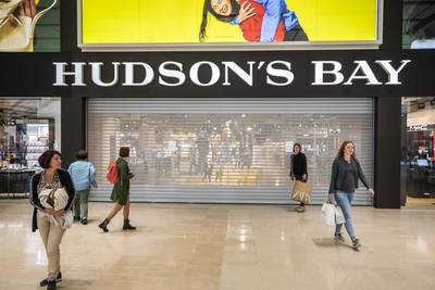 Aandeelhouders willen Hudson’s Bay van beurs halen