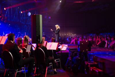 Buulse Proms is het lange wachten waard: een visueel muziekspektakel