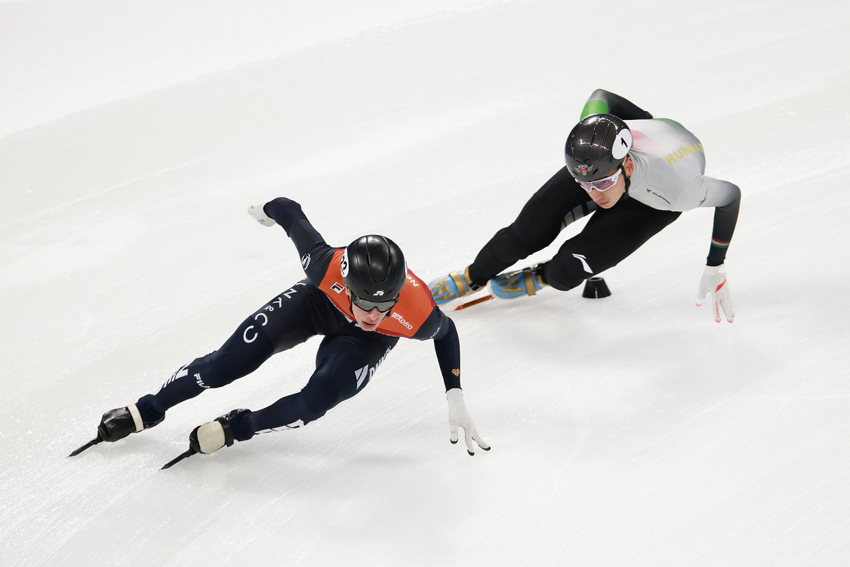 Jens van 't Wout geldt als een van de grootste shorttracktalenten van Nederland. Hij is al zeker van deelname aan de Winterspelen in Peking, in februari. Beeld Getty Images