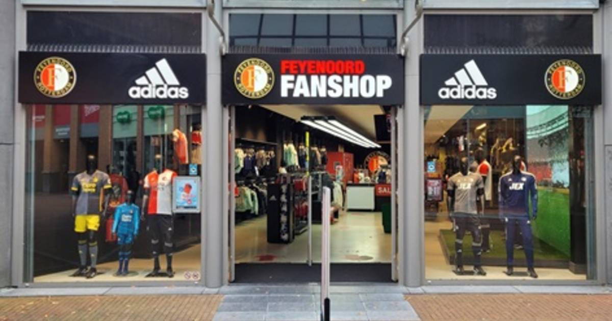 Eerbetoon Advertentie Vooruit Feyenoord Fanshop in Spijkenisse gaat dicht | Voorne-Putten | AD.nl