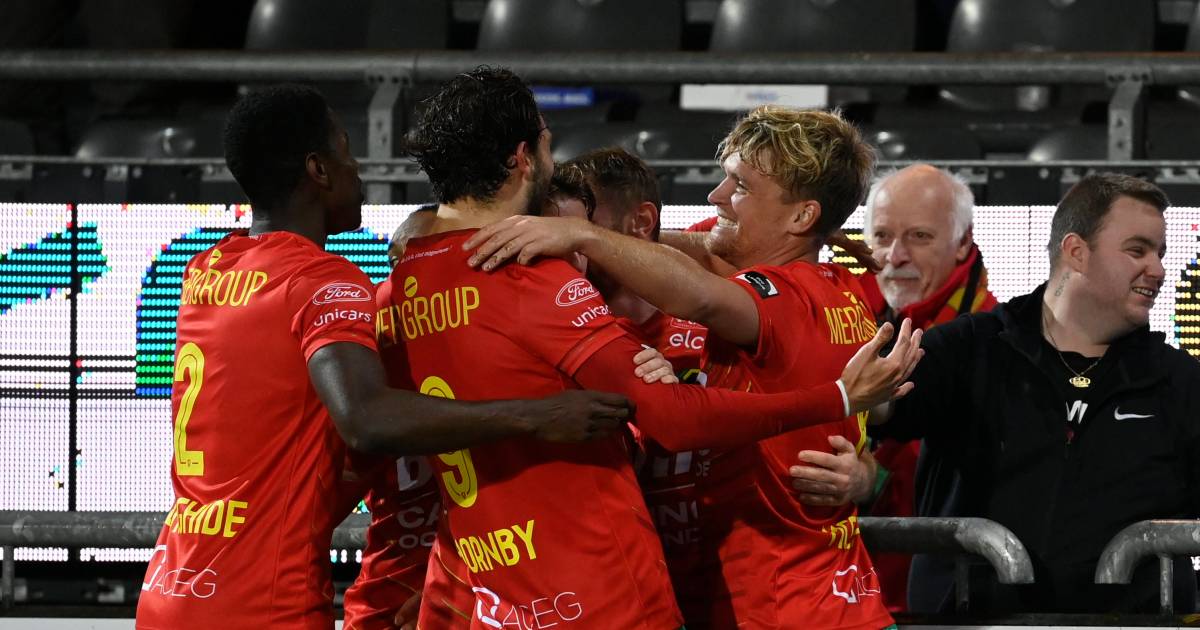 Thalhammer inizia il suo mandato al KV Oostende battendo il KV Kortrijk, i sostenitori del KVK chiedono spiegazioni ai giocatori |  Jupiler Pro League