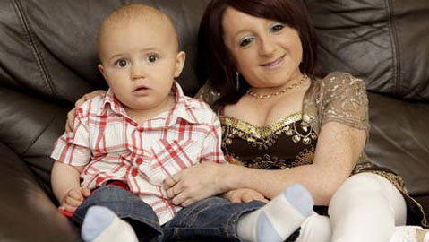 Un Bebe De 14 Mois Aussi Grand Que Sa Maman Insolite 7sur7 Be