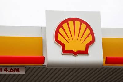 Shell se sépare d’un millier de stations-service pour davantage de bornes de recharge électriques
