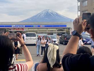 Au Japon, la construction d’un filet pour cacher une vue sur le Mont Fuji a commencé 