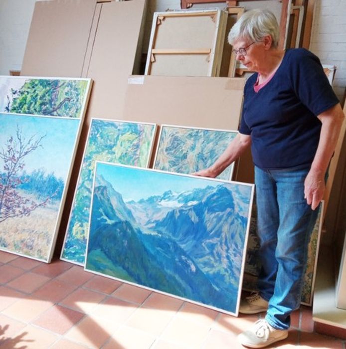 Mariet Lavrijsen, weduwe van Arendonks kunstschilder Louis Van Gorp, treedt voor het eerst naar buiten met eigen werken.