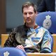 Oversized én puike print zijn helemaal terug van weggeweest – kijk maar in de Tweede Kamer