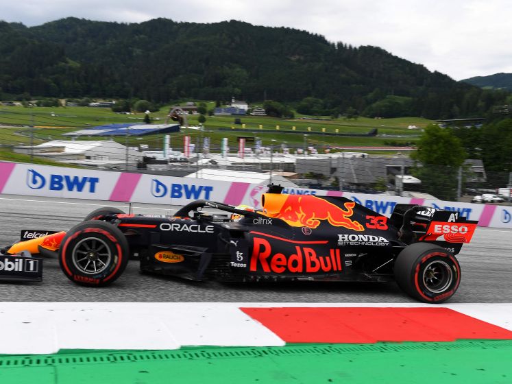 Verstappen ook de snelste op tweede vrije training Oostenrijk