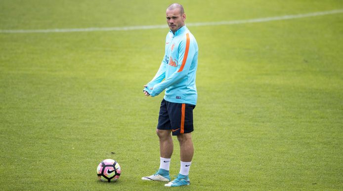 Wesley Sneijder.