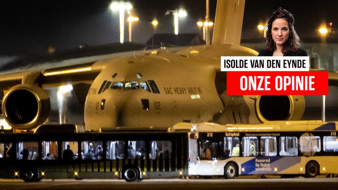 Het Nederlandse vliegtuig dat gisterenavond op Schiphol landde met 16 Belgen aan boord.