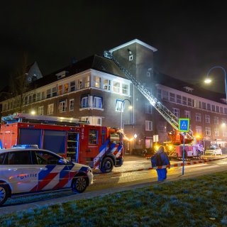 Person taken to hospital after fire in Amsterdam's Rivierenbuurt
