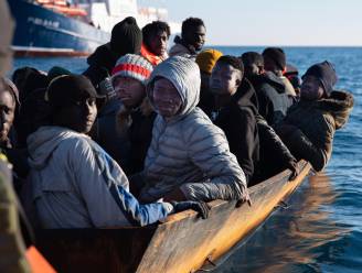 “Beschamend hoofdstuk voor Italië”: omstreden migratiedeal met Albanië goedgekeurd