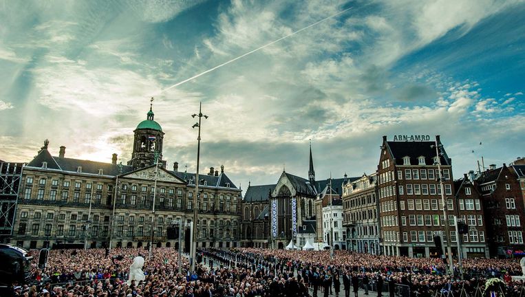 4 mei: Nederland staat stil bij oorlogsslachtoffers - Volkskrant