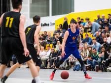 Basketbal: mannen Uitsmijters definitief veilig na overwinning bij hekkensluiter