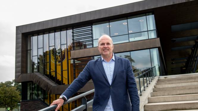 Rovers interim-directeur Vitesse na vertrek Van Wijk