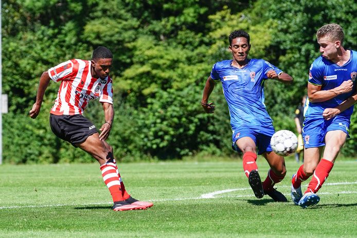 Deroy Duarte haalt uit voor Sparta.
