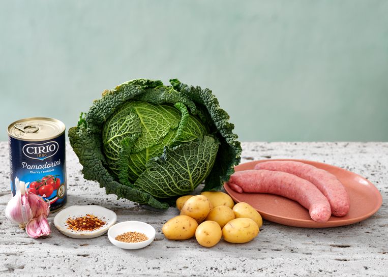 Schud De Boel Door Elkaar Met Deze Groene Kool Met Worst En Kokos De Morgen