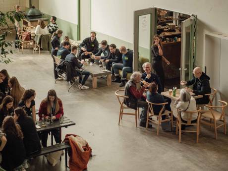 Nieuwe horeca in Nijmegen-West is bijna 24/7 open: koffiebar, restaurant én club in De Vasim
