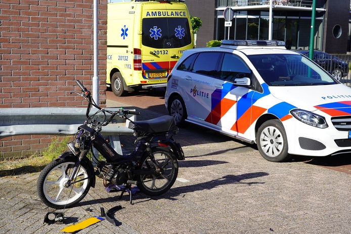 Het ongeluk gebeurde aan de Kanaalstraat in Dongen.