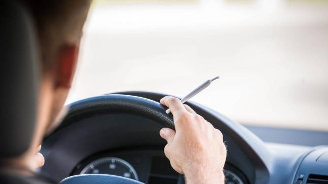Minister Peeters en Vlaamse Stichting Verkeerskunde waarschuwen voor gevaren van rijden onder invloed: “Groot risico op dodelijk ongeval” 