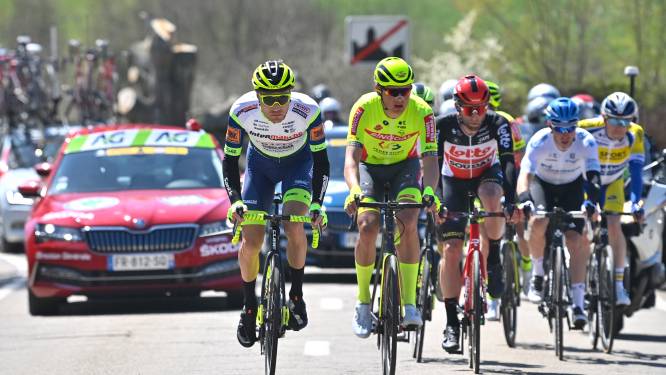 Pogacar sprint naar eerste monumentale zege en houdt Alaphilippe opnieuw van droomwinst af