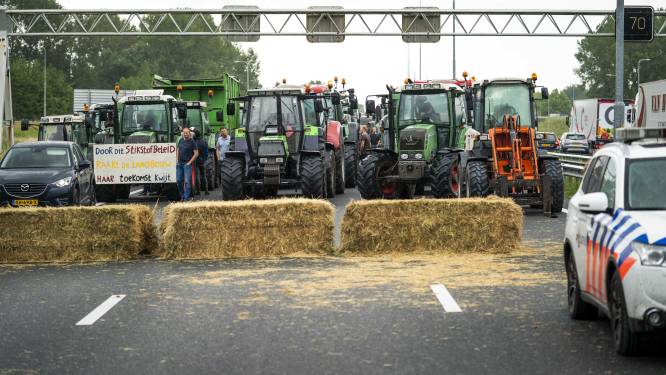 Files door heel Nederland door blokkades van boeren: ‘Boeren, jullie weten wat jullie te doen staat’