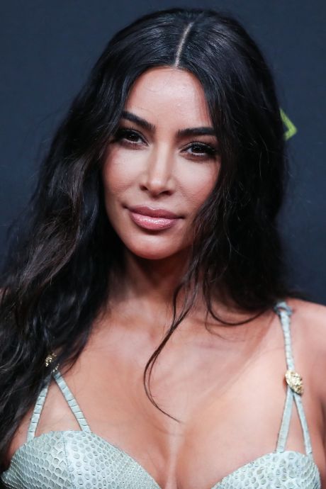 Kim Kardashian s’invite dans le débat sur le Père Fouettard