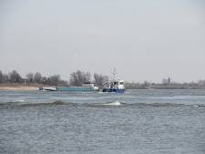 Schippers ontduiken ontgasverbod: giftig benzeen nog volop geloosd op Gelderse rivieren