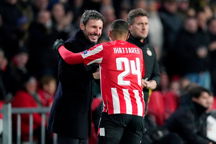 Mark van Bommel heeft trainersklus bij Champions League ...