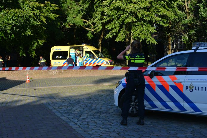 Steekincident op het Kasteelplein in Breda.