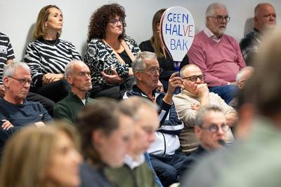 Protest tegen plan sporthal klinkt luid en duidelijk: ‘Er is geen ideale locatie in Waspik’