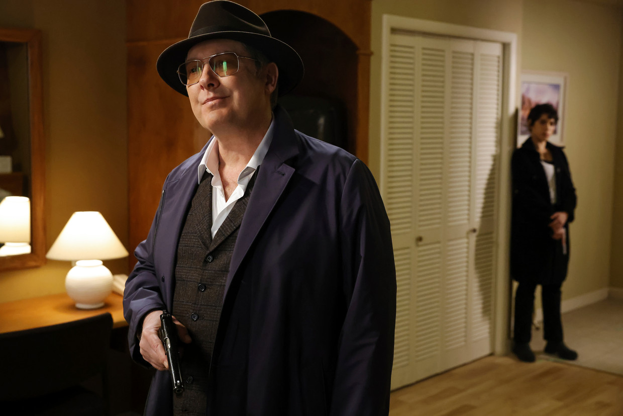 Gewapend en ontwapenend: James Spader als Raymond Reddington in ‘The Blacklist’. Beeld NBC/AP