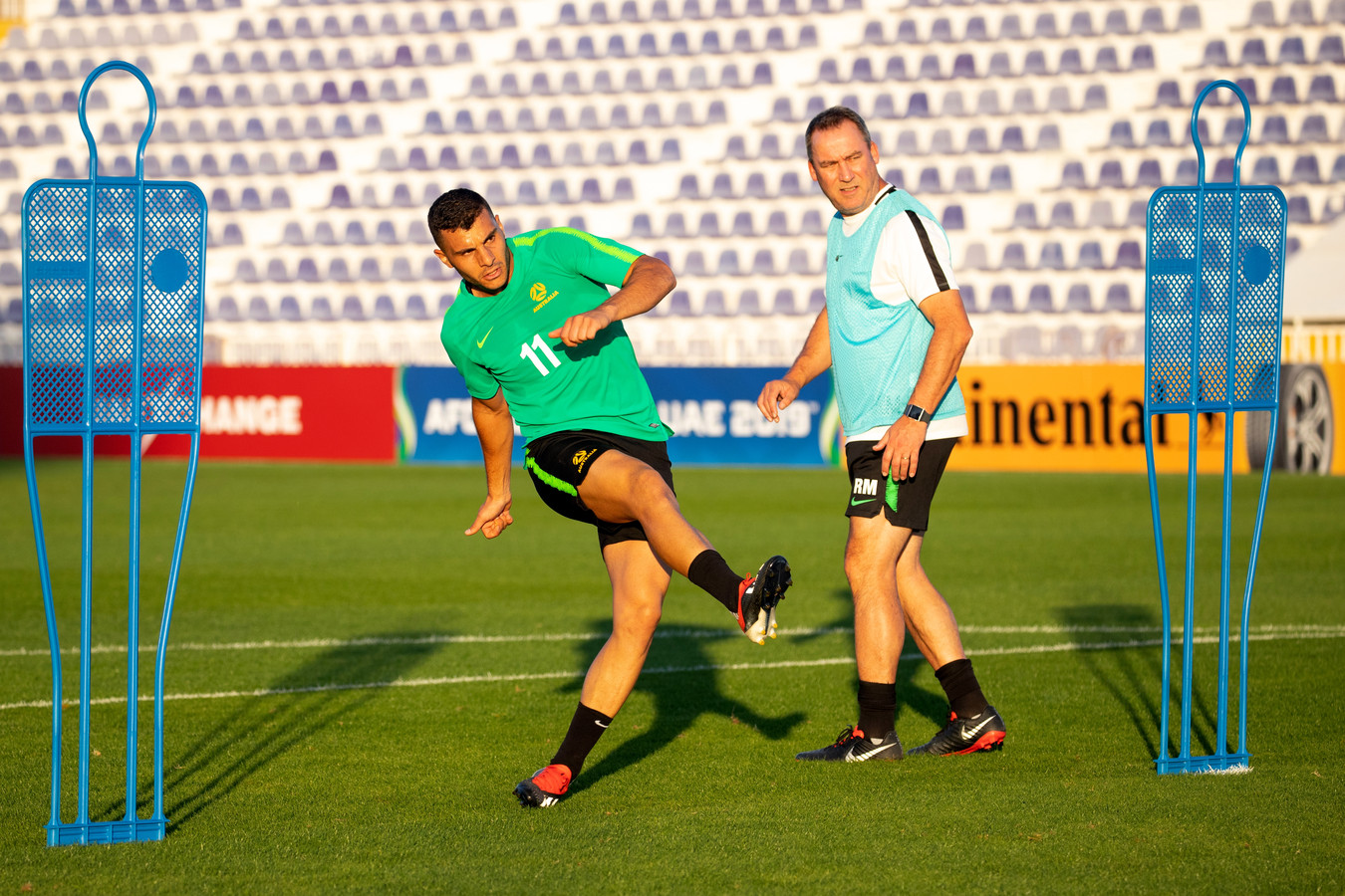 René Meulensteen debuut als bondscoach van Australië met een
