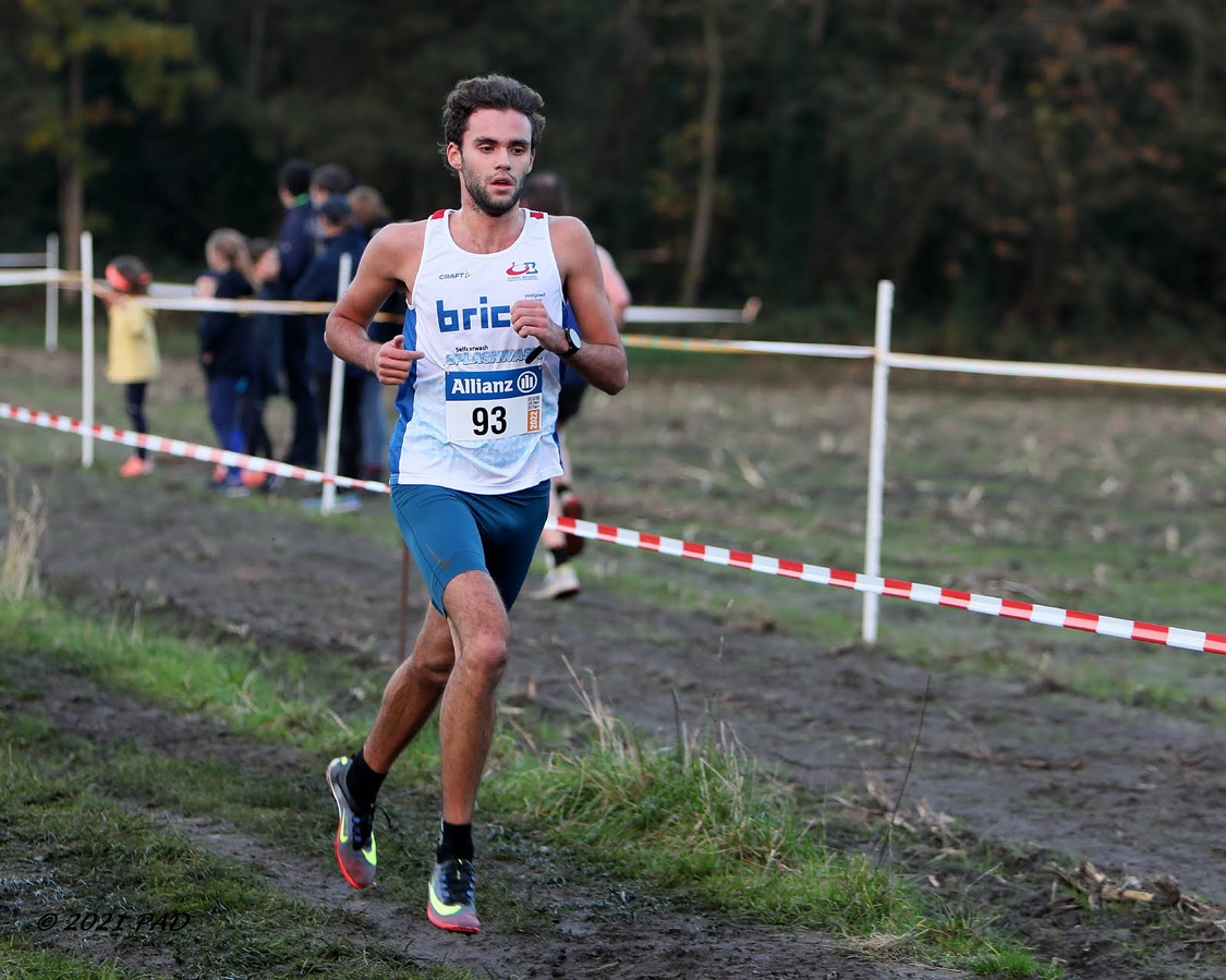 Wout Louagie hoopt zich in Roeselare te kwalificeren voor het EK veldlopen.