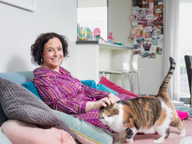 Lies (43) ging na een burn-out aan de slag als zelfliefdecoach: “Ik betaal 456 euro hypotheek voor mijn appartement. Huren zou me meer kosten”