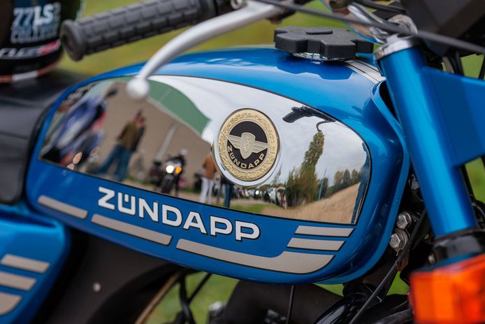 De benzinetank van een Zündapp.