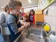 Chaotische taferelen op scholen: half lege klassen en groepen naar huis
