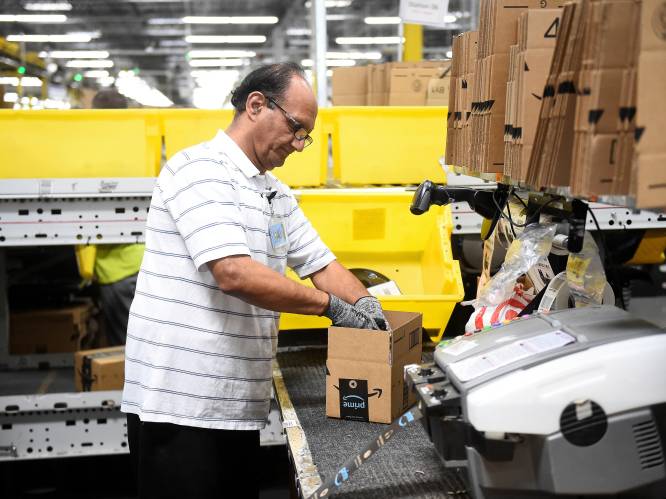 Geen mensen meer nodig: Amazon begint met inpakrobots